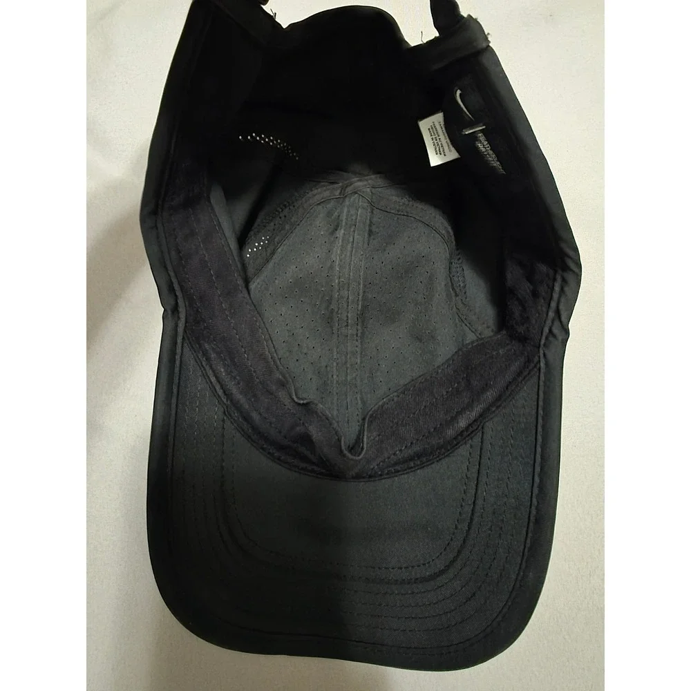 Nike AeroBill Featherlight  Dri-FIT Hat Men OSFM Black Adjustable Running Cap